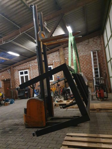 2023-04-02-Werktisch-2