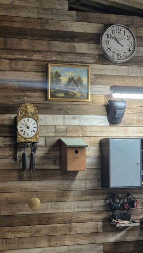 Bild-an-der-Wohnzimmerwand-02