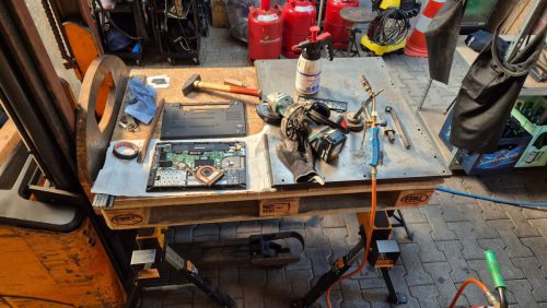 Notebooks-in-der-Reparatur-01
