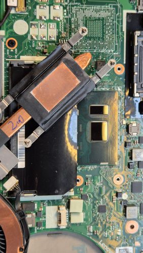 Notebooks-in-der-Reparatur-04