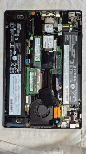 Notebooks-in-der-Reparatur-06