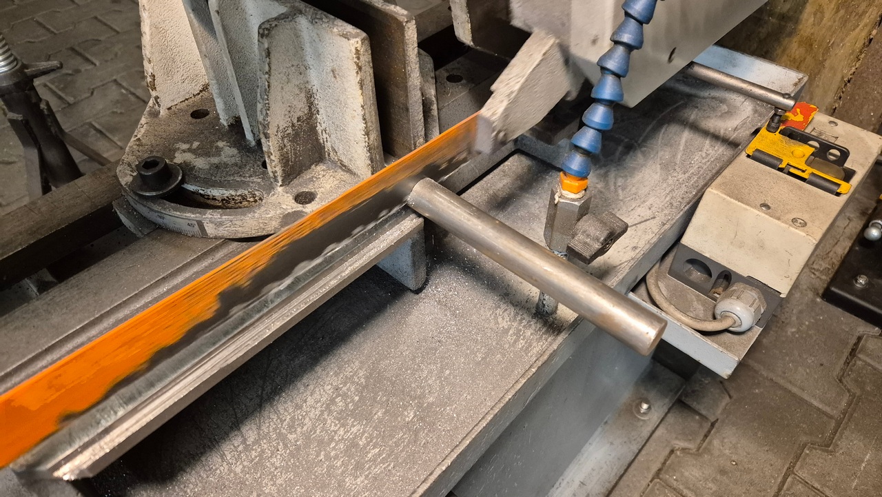 Halter-fuer-Zwischenfrucht-Saegeraet-01