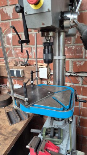 Halter-fuer-Zwischenfrucht-Saegeraet-04