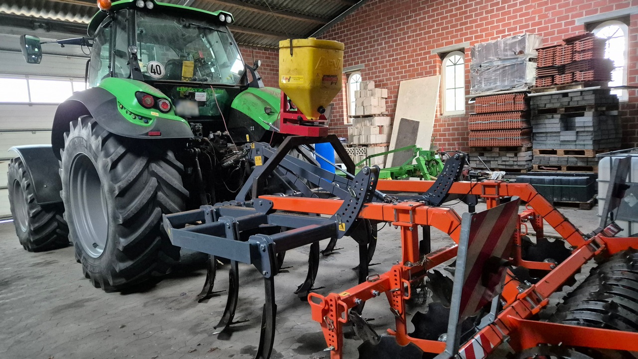 Halter-fuer-Zwischenfrucht-Saegeraet-14-2